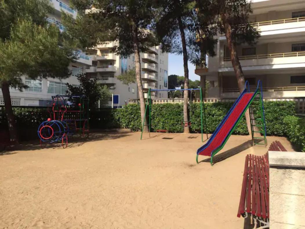 Apartamento Centrico Y Con Piscina A 5 Min. Playa Салоу Экстерьер фото